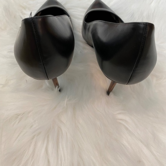 Burberry Mawdesley Pump. Black. EU 38 - Picture 4 of 15